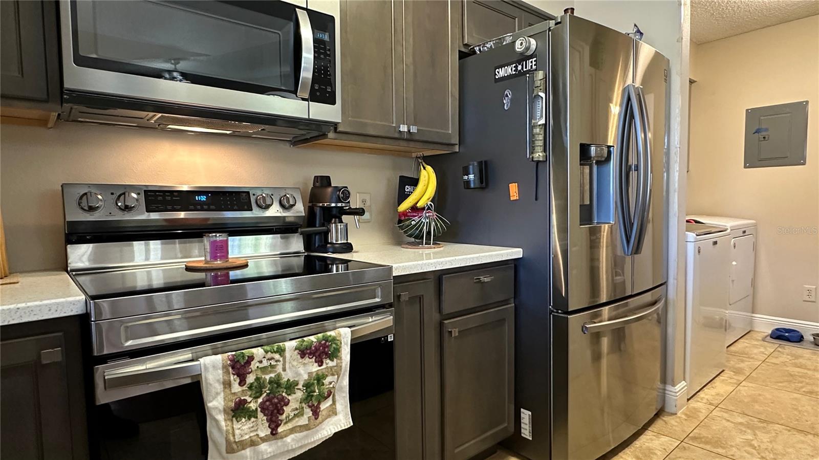 SIESTA LAGO CONDOMINIUM - Residential