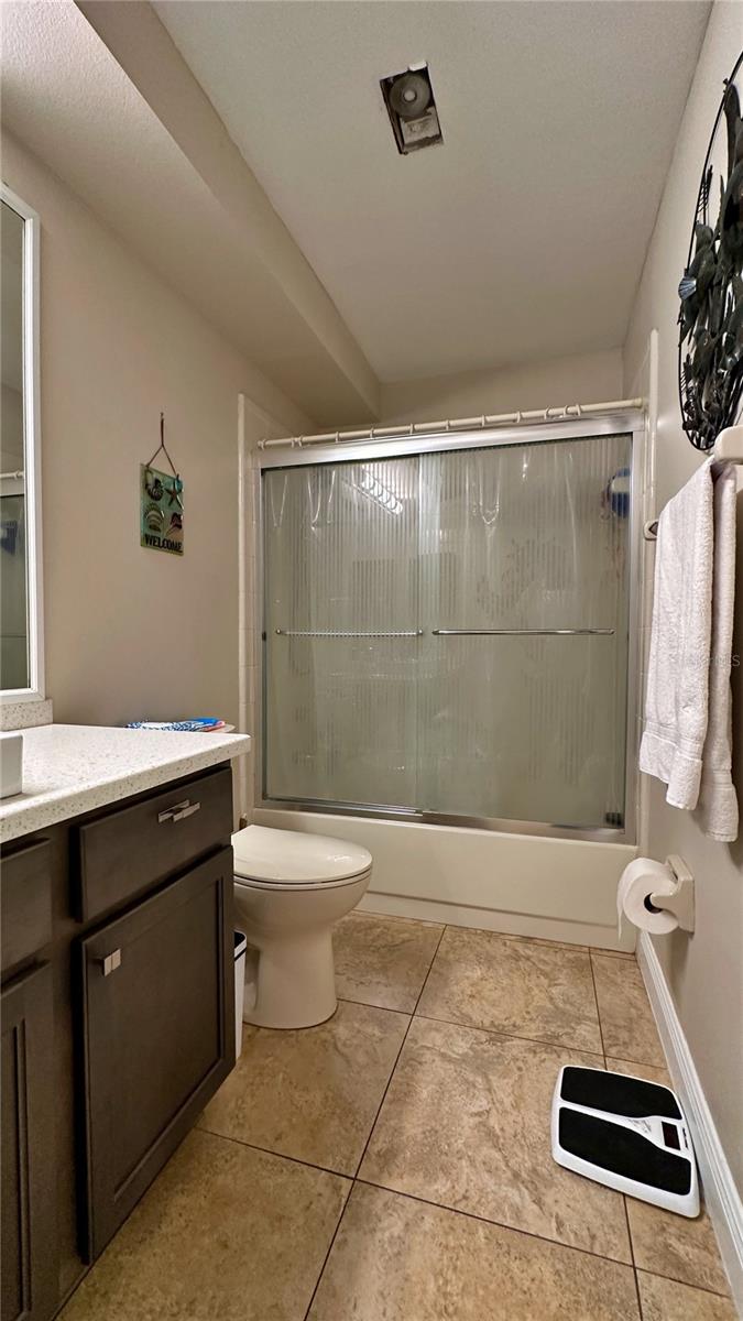 SIESTA LAGO CONDOMINIUM - Residential