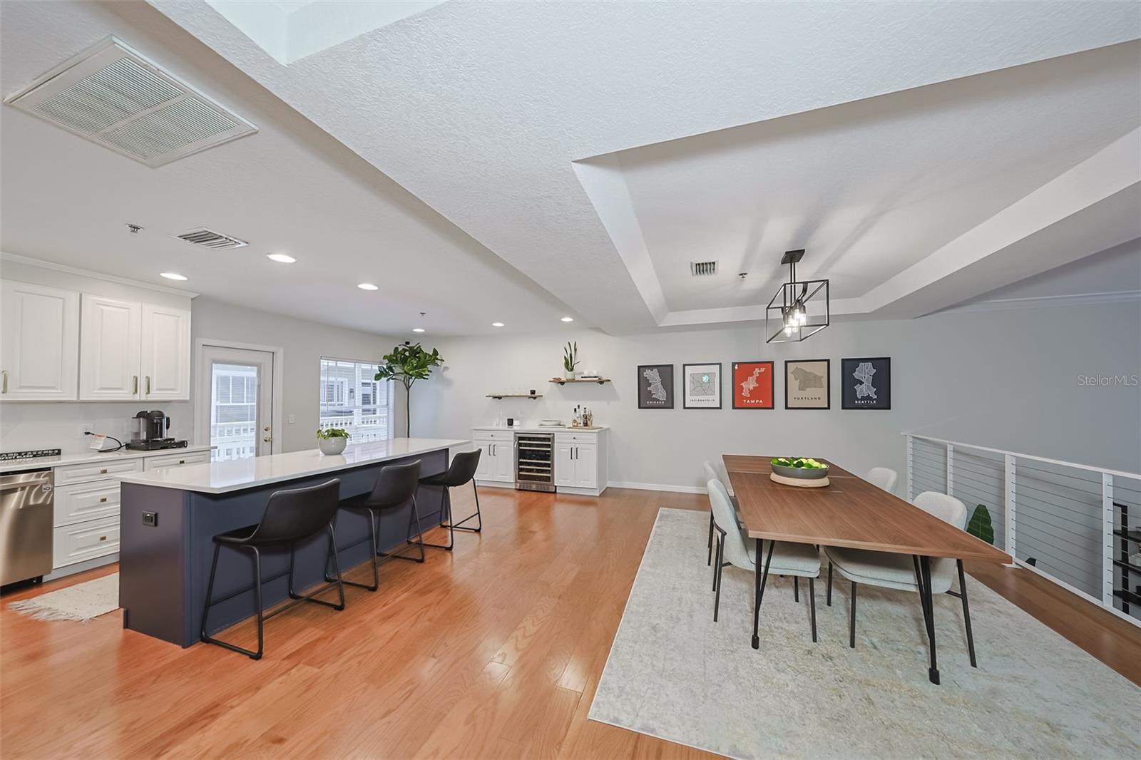 PALM PLACE BY THE BAYSHORE A C - Residential