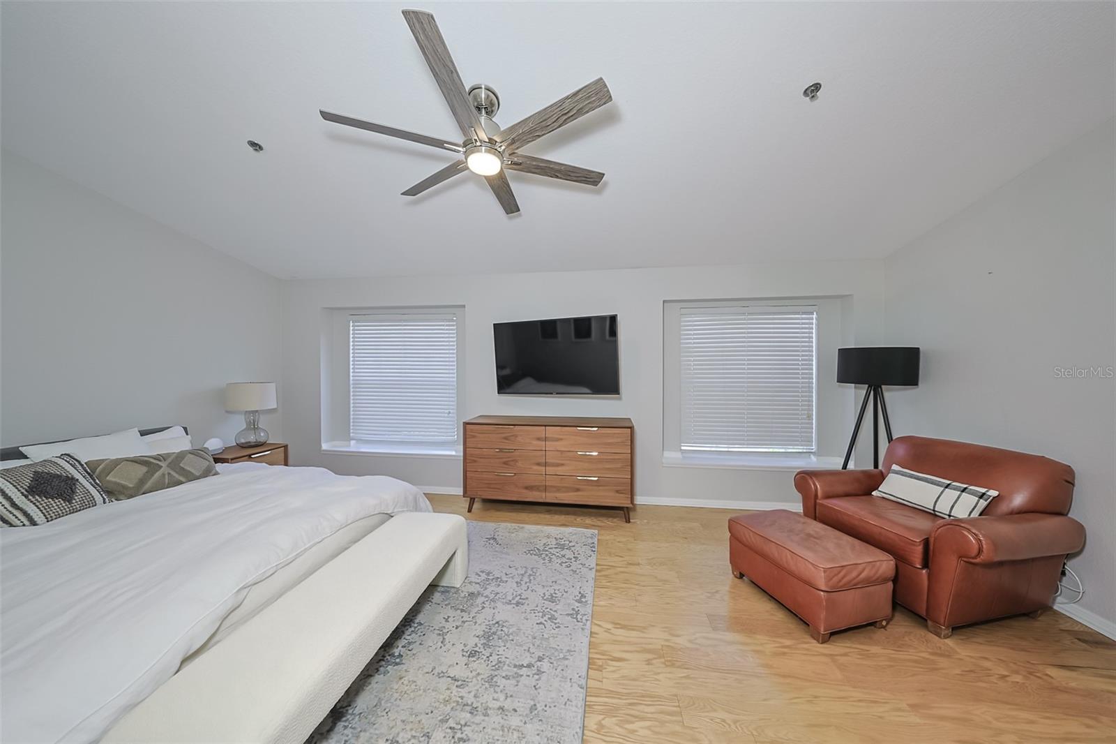 PALM PLACE BY THE BAYSHORE A C - Residential