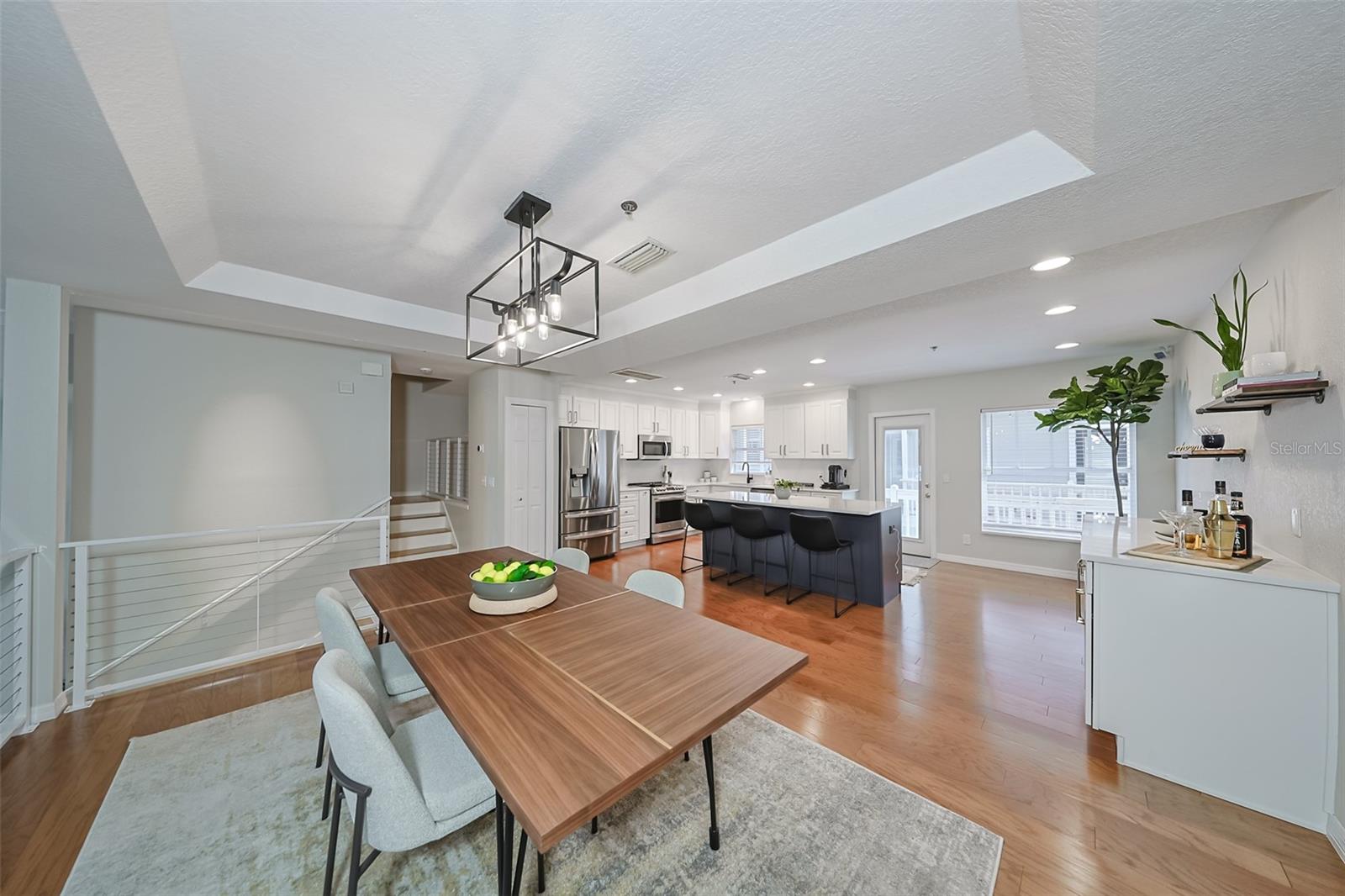 PALM PLACE BY THE BAYSHORE A C - Residential