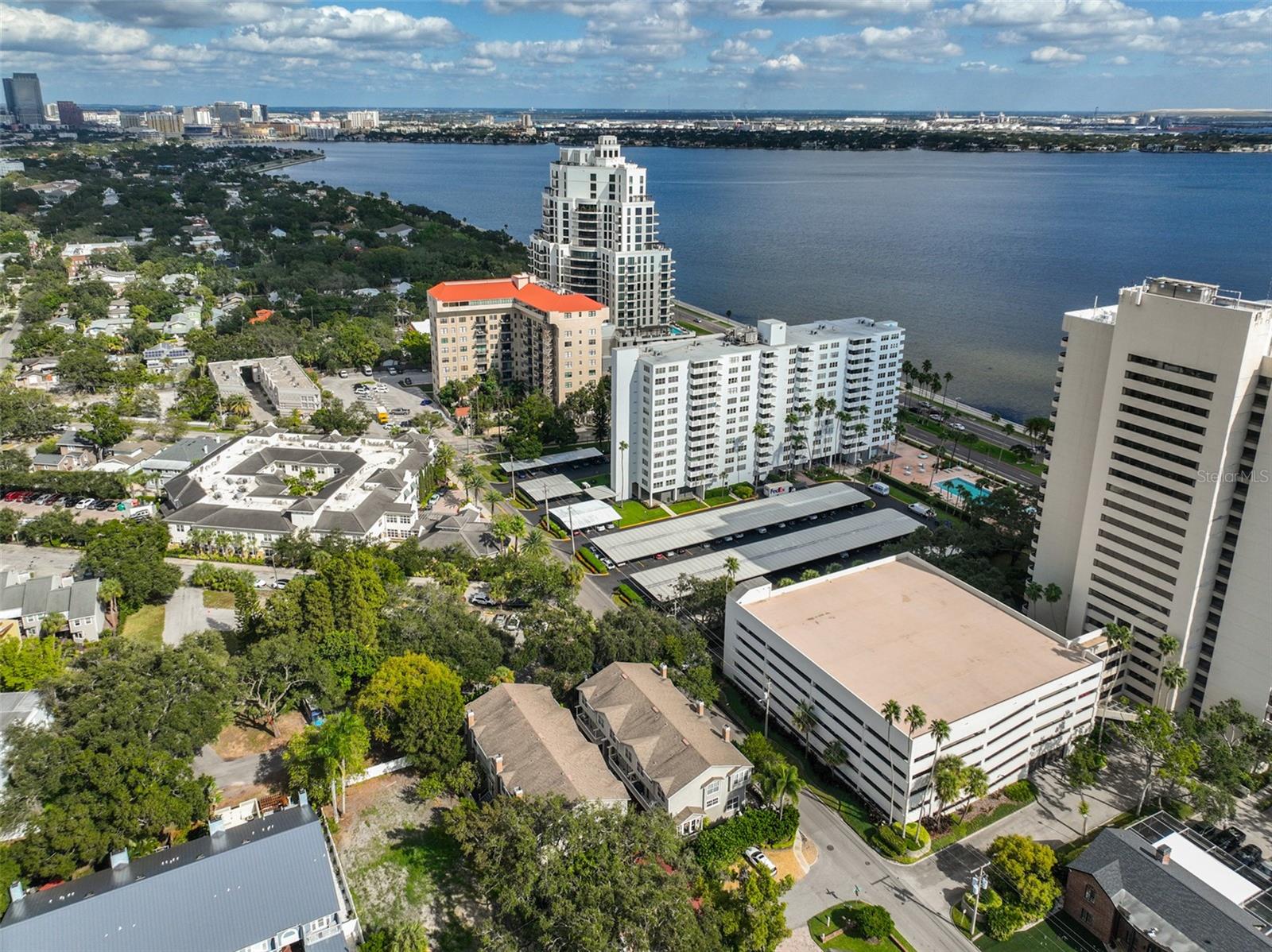 PALM PLACE BY THE BAYSHORE A C - Residential