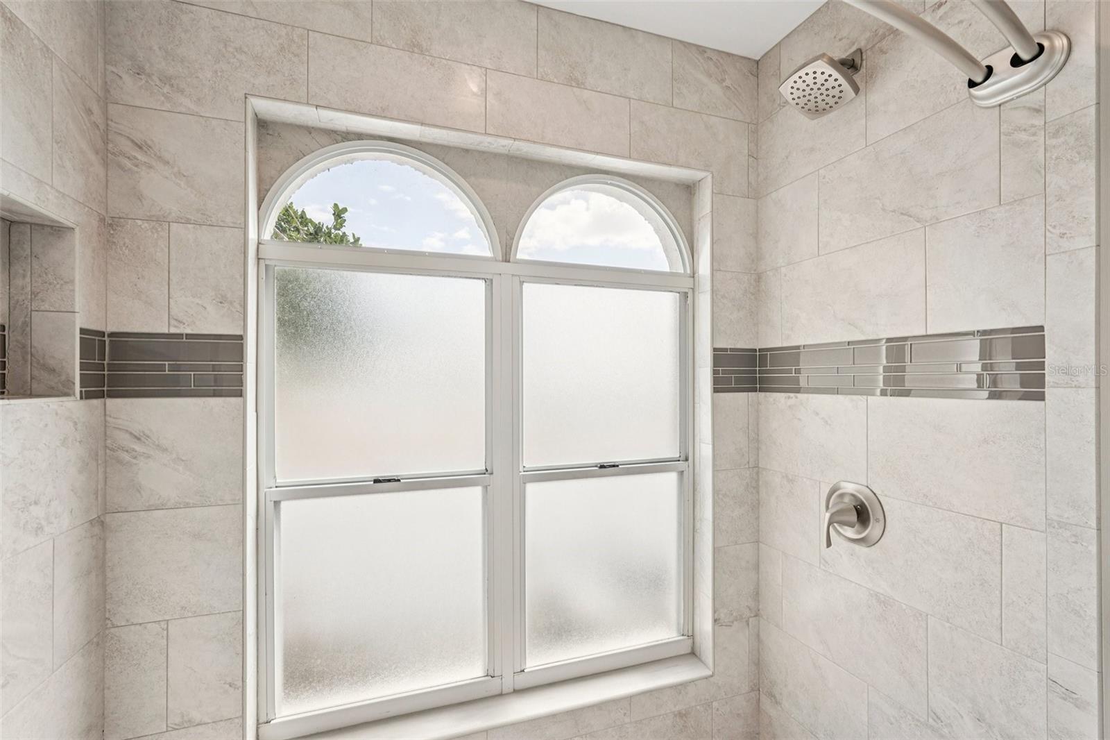 PALM COURT - Residential