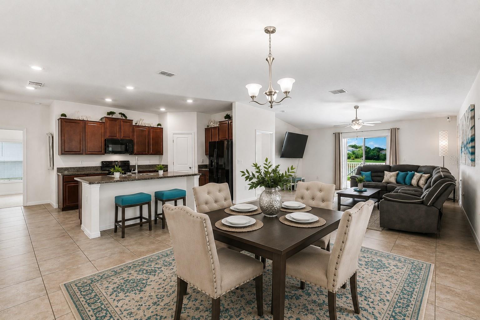 928 ZONE TAILED HAWK PLACE