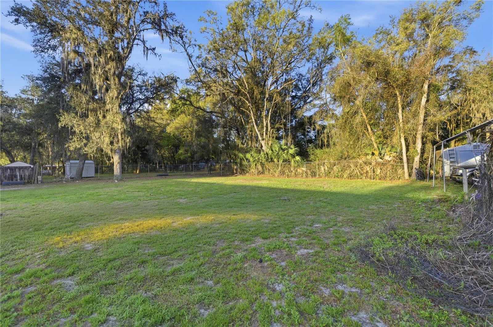 DEER MDW - Residential