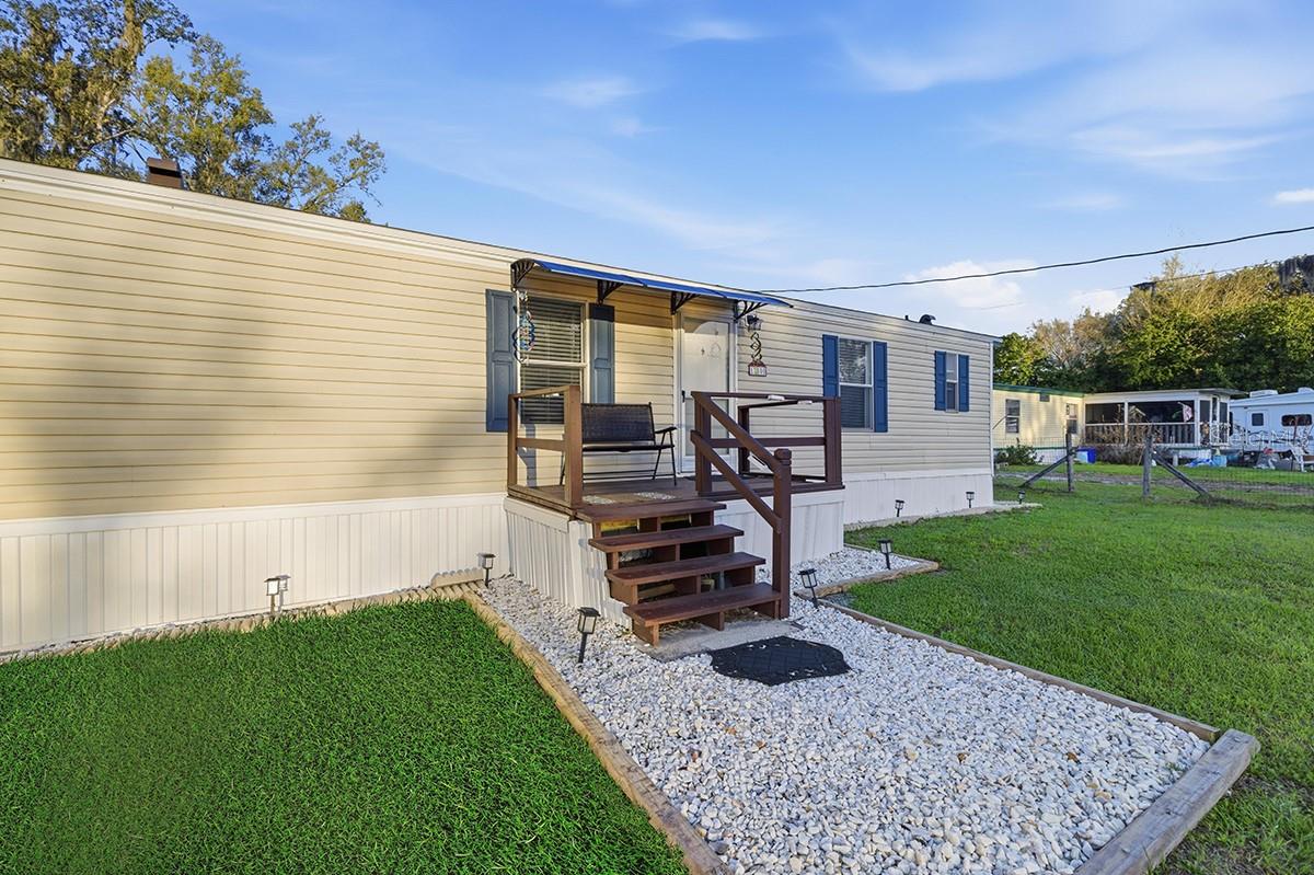 DEER MDW - Residential