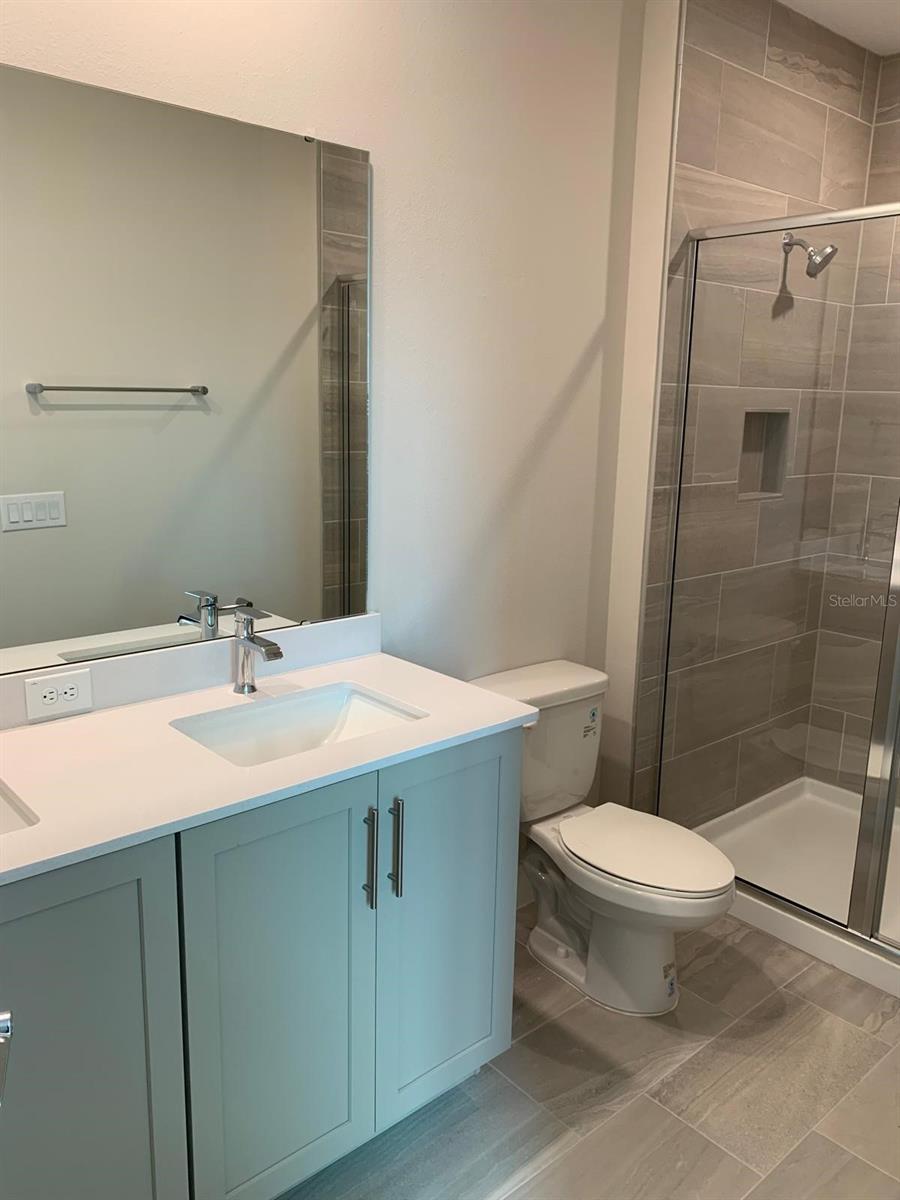 SPECTRUM AT REUNION PH 2 - Residential Lease