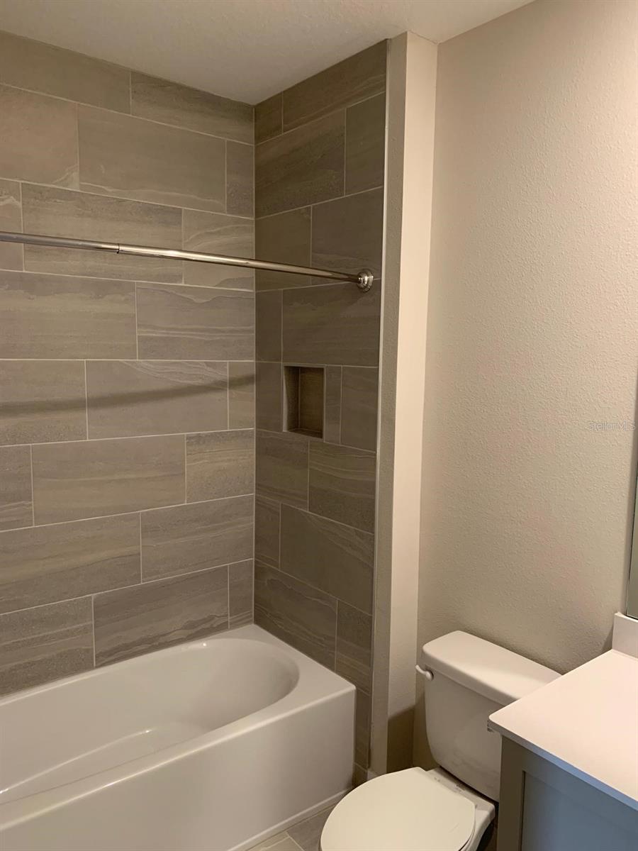 SPECTRUM AT REUNION PH 2 - Residential Lease