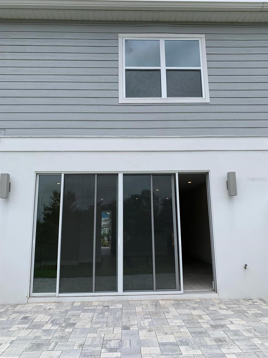 SPECTRUM AT REUNION PH 2 - Residential Lease