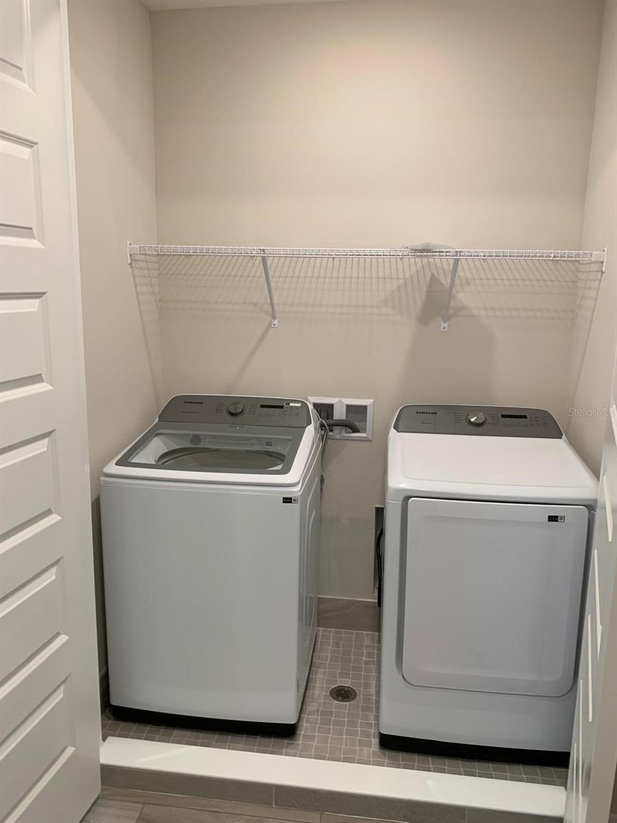 SPECTRUM AT REUNION PH 2 - Residential Lease