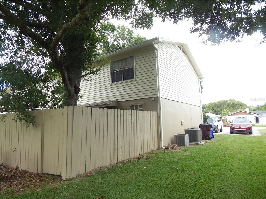 Photo of 130 Georgia Avenue, Saint Cloud, FL 34769 (MLS # S5151763)