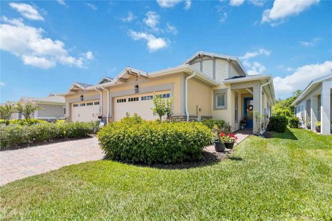 A home in SAINT CLOUD