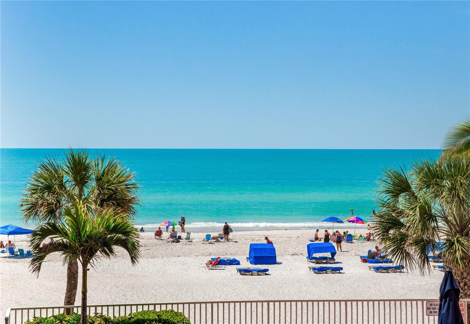 BEACH COTTAGE CONDO - Residential