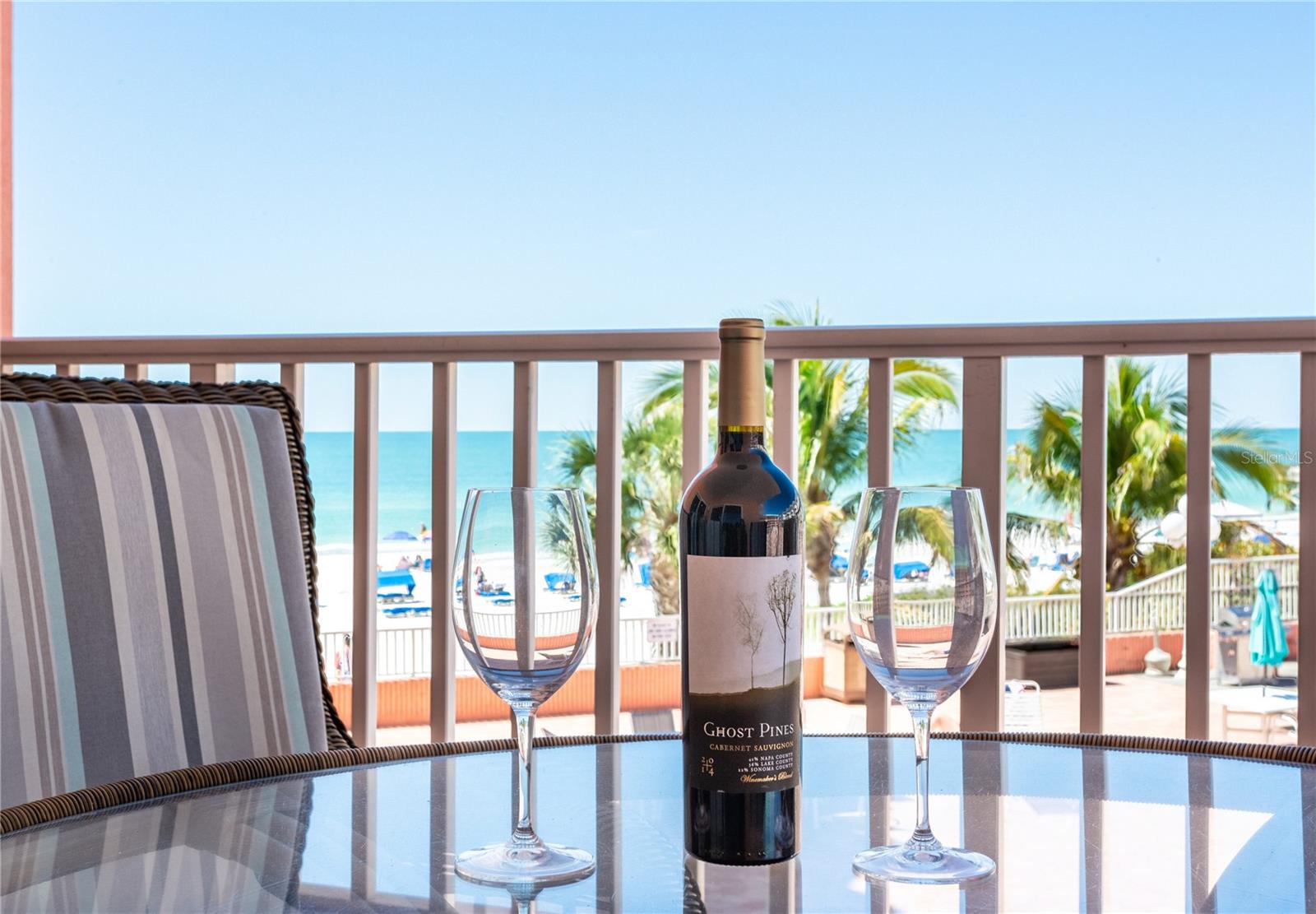 BEACH COTTAGE CONDO - Residential