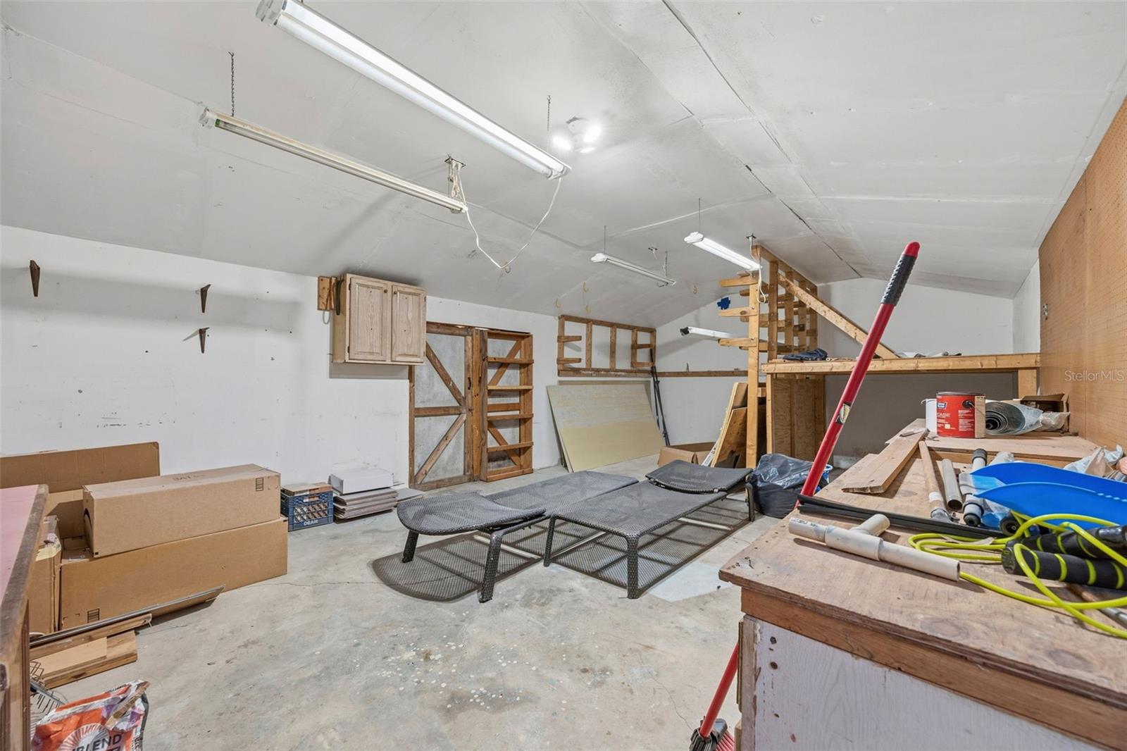 DELTONA LAKES UNIT 07 - Residential