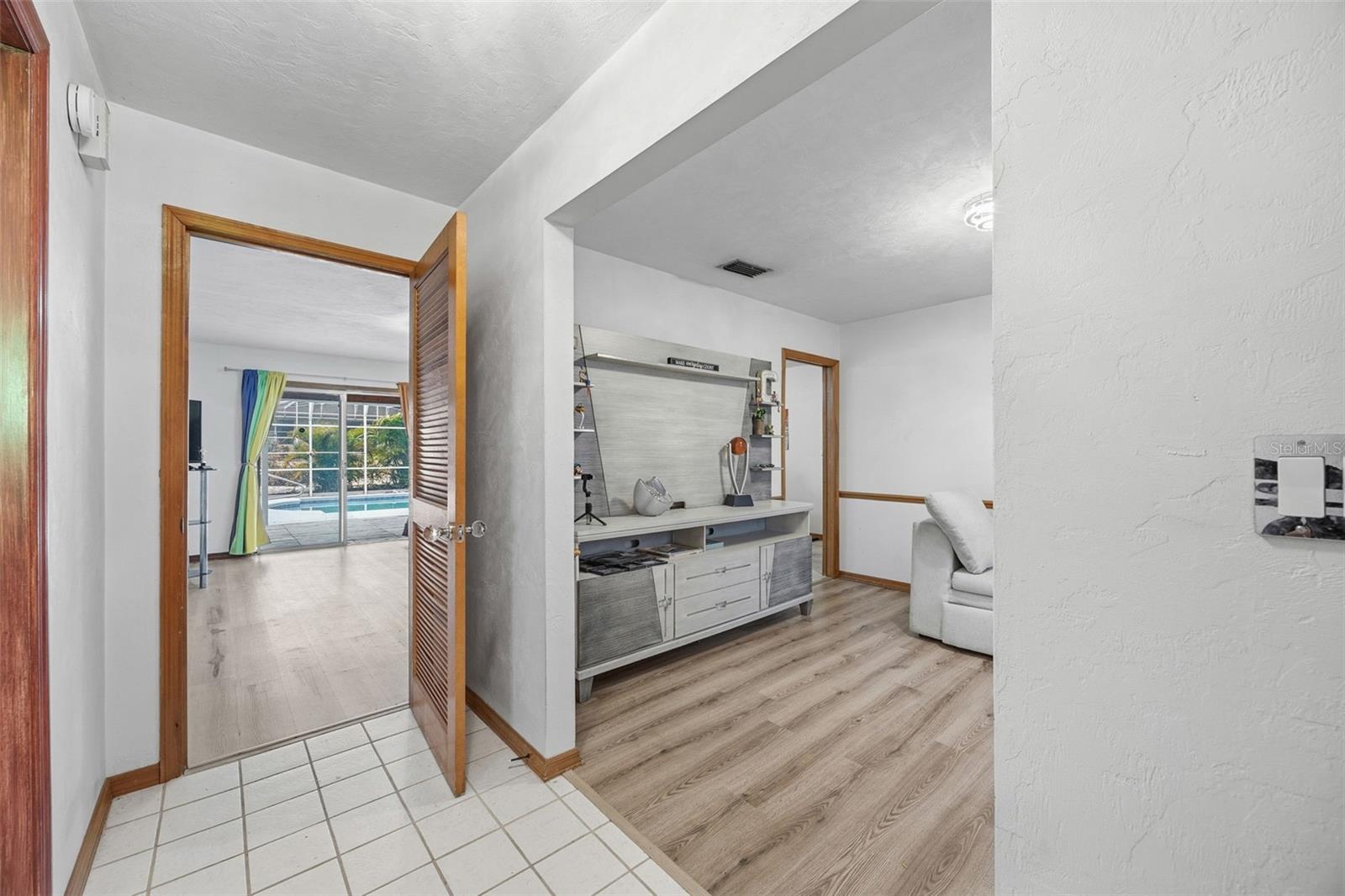 DELTONA LAKES UNIT 07 - Residential