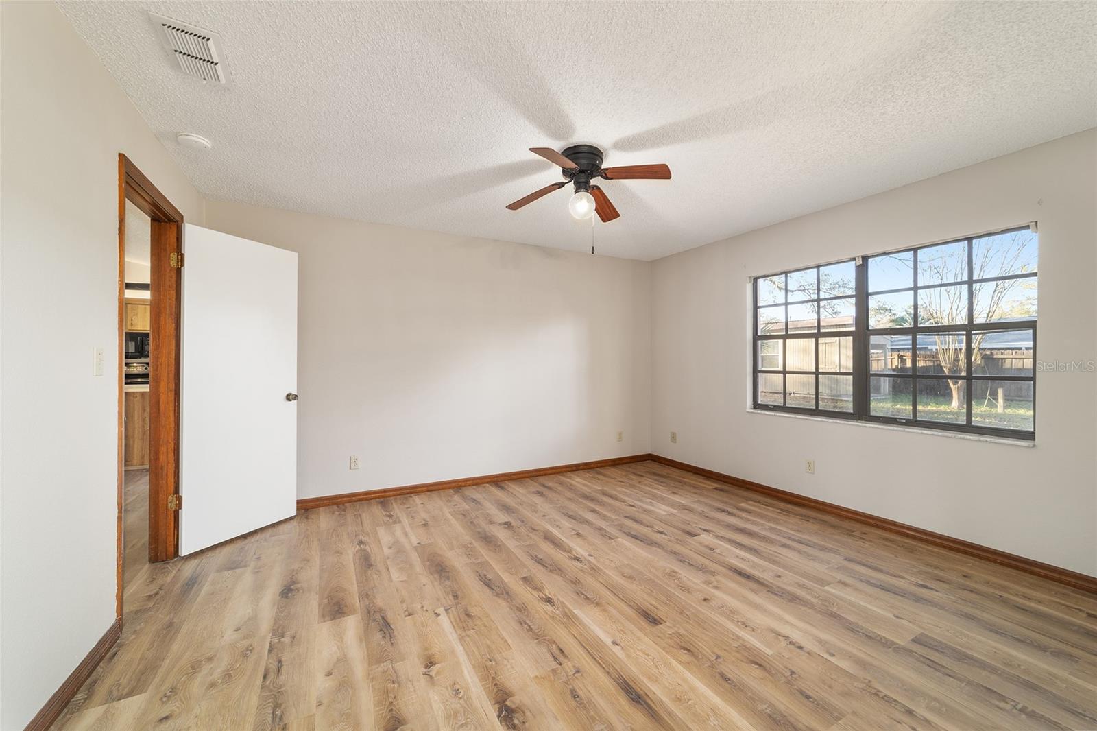 COUNTRYSIDE ESTATE - Residential