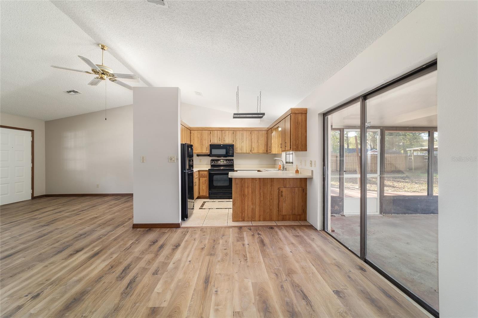 COUNTRYSIDE ESTATE - Residential