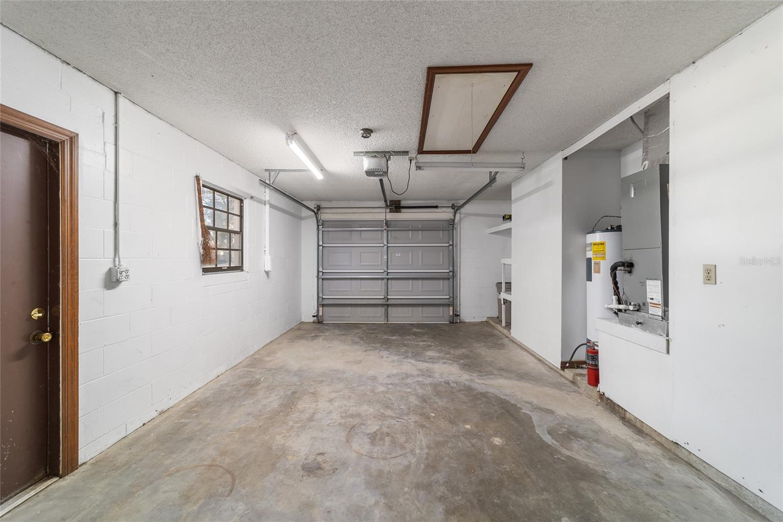 COUNTRYSIDE ESTATE - Residential