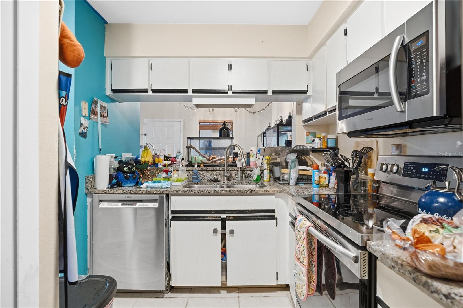 3124 S SEMORAN BOULEVARD 208