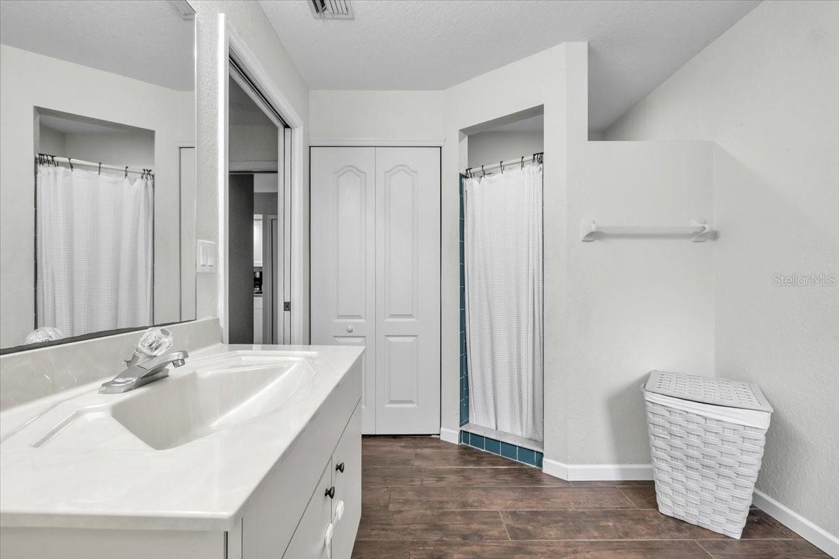 PEACE RIVER SHORES - Residential