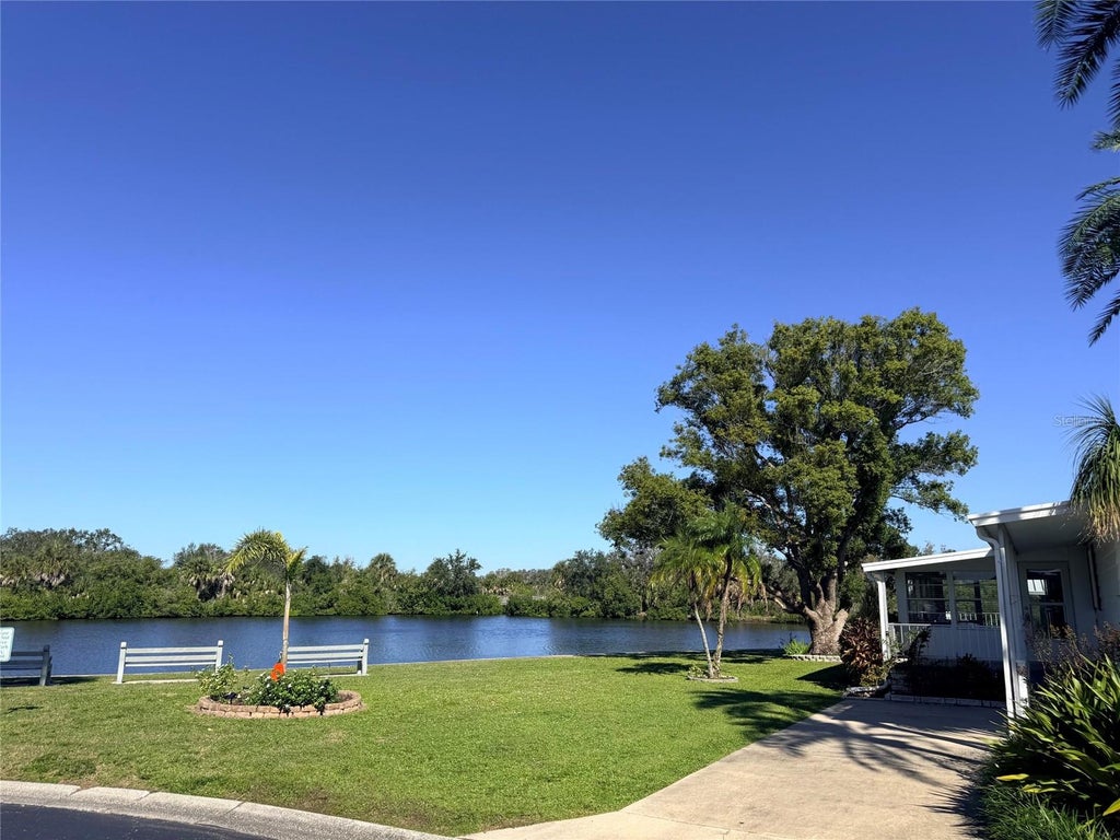 Photo of 182 N Saint Thomas Circle, Apollo Beach, FL 33572 (MLS # TB8561273)