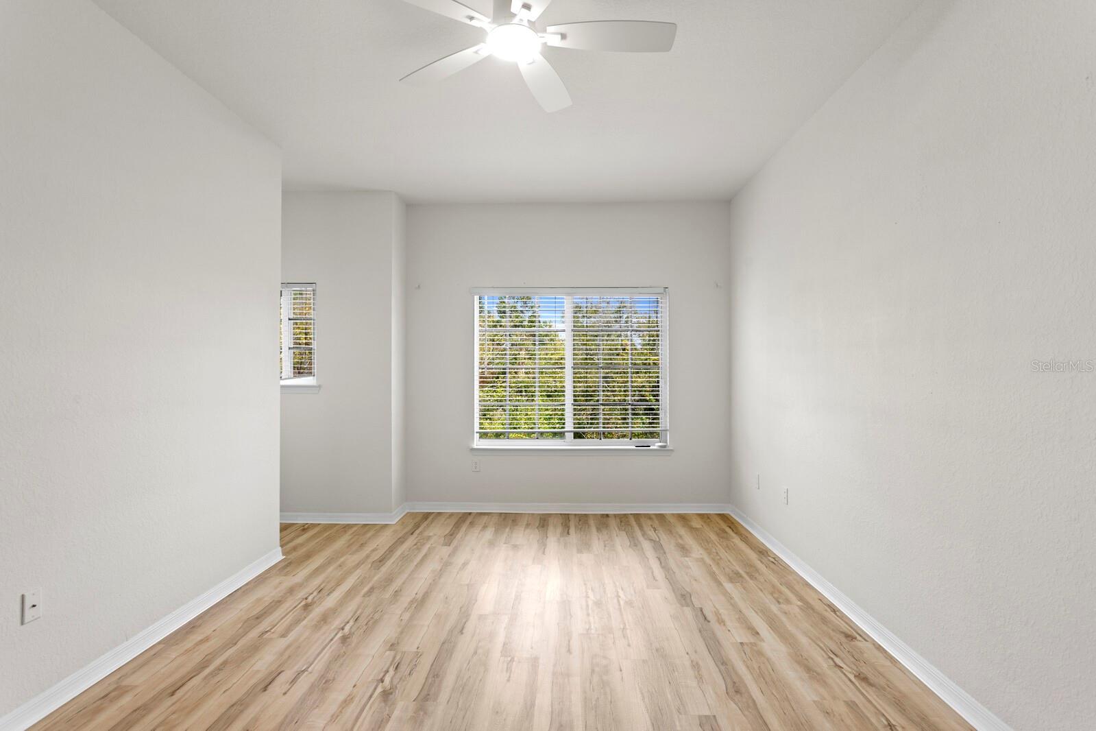 ARLINGTON PARK CONDO - Residential