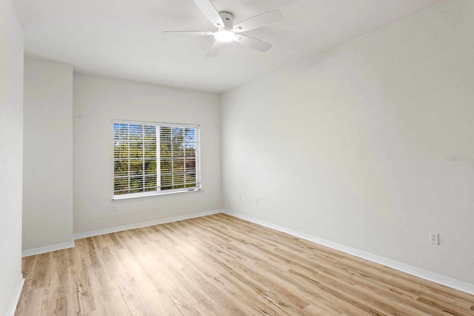 ARLINGTON PARK CONDO - Residential