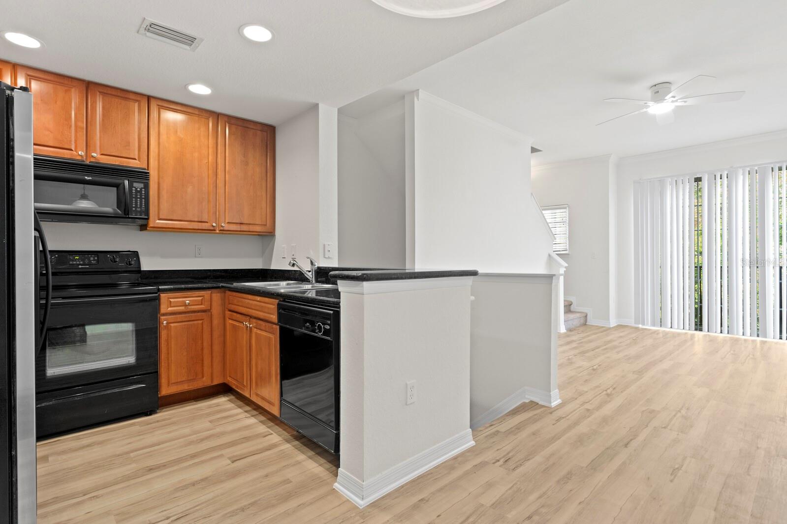 ARLINGTON PARK CONDO - Residential