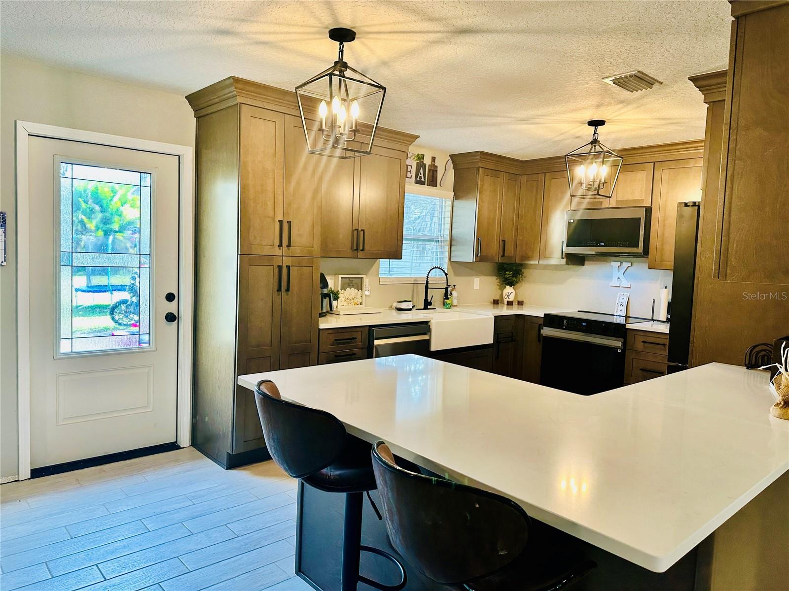 SPANISH MISSION HEIGHTS #4 - Residential