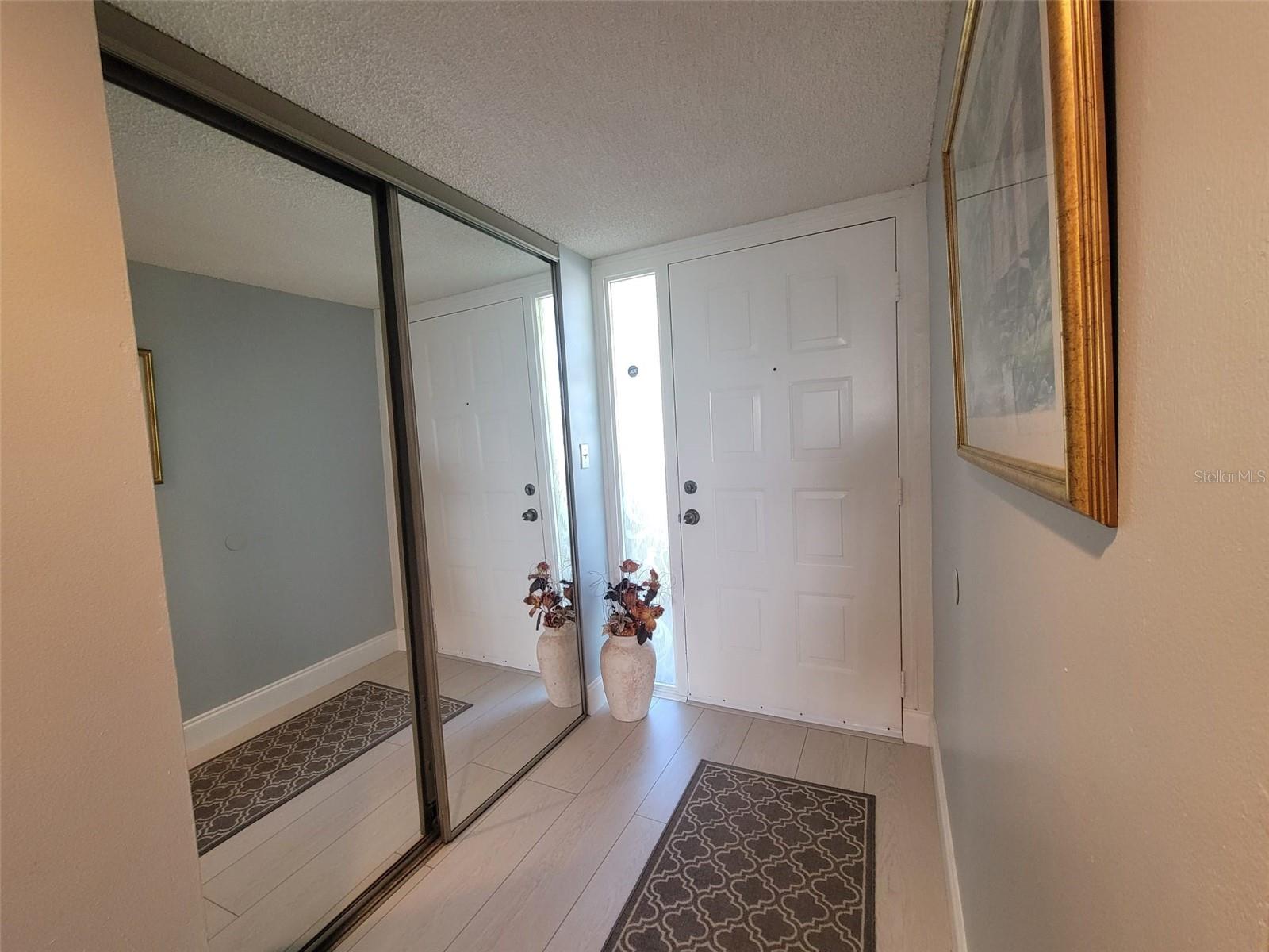 2907 CARAMBOLA CIRCLE S 206