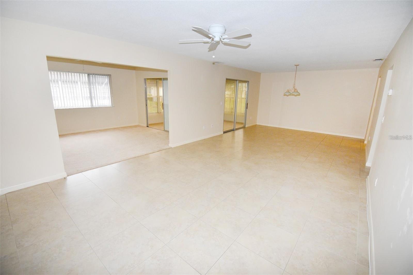 GLEN OAKS RIDGE VILLAS 1 - Residential Lease