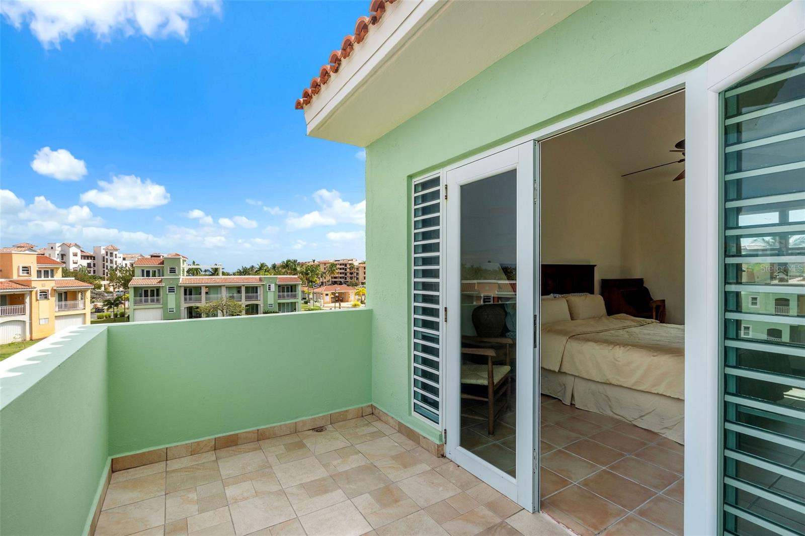 MARE SERENO - Residential