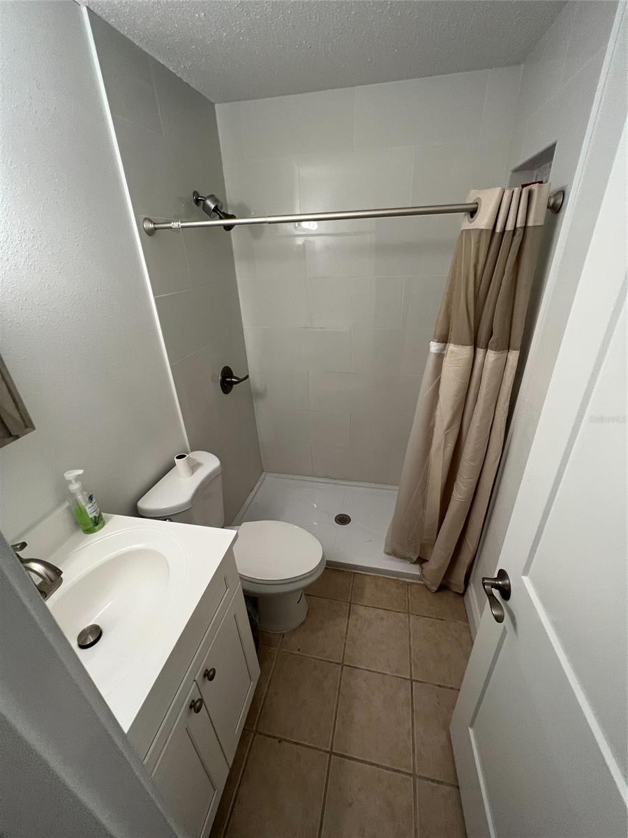 Pointer 01 - Residential