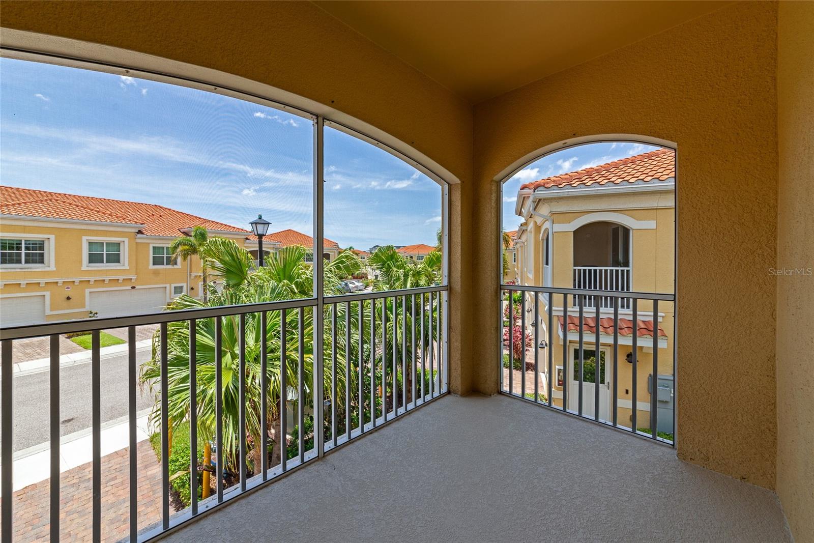 BAY STREET VILLAGE - Residential