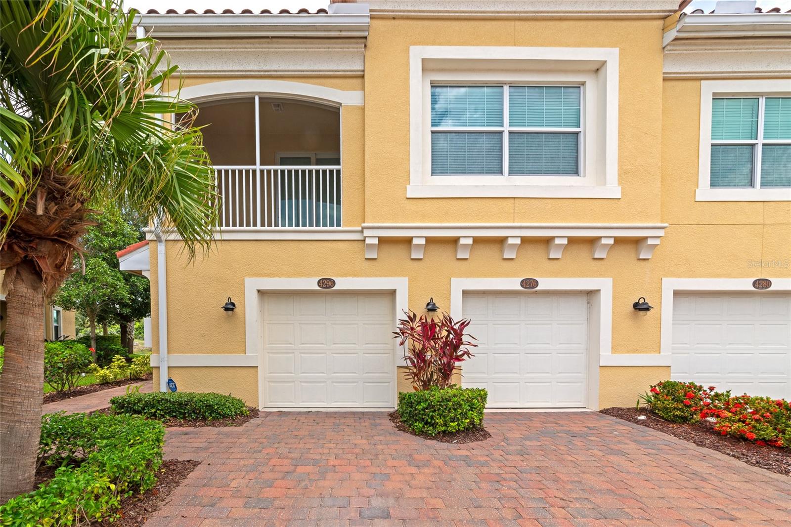 BAY STREET VILLAGE - Residential