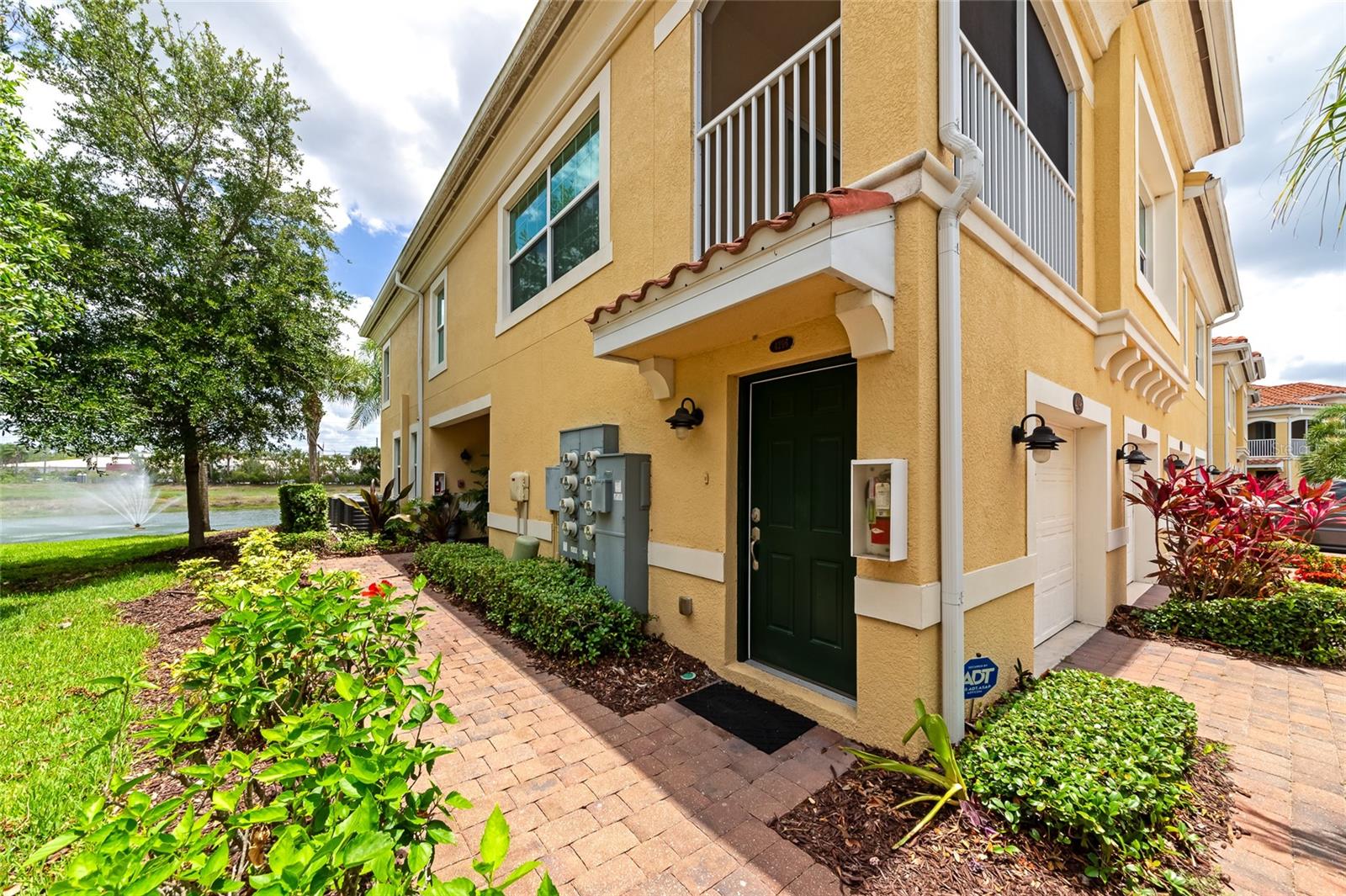 BAY STREET VILLAGE - Residential