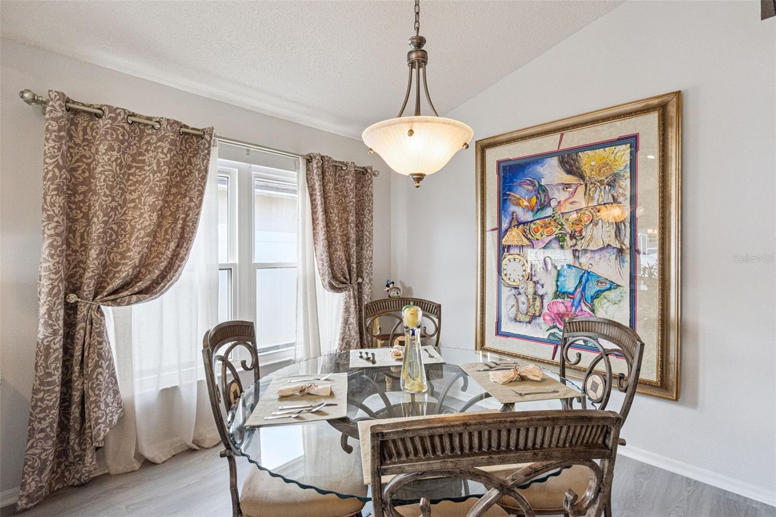 RIDGEWOOD POINTE - Residential