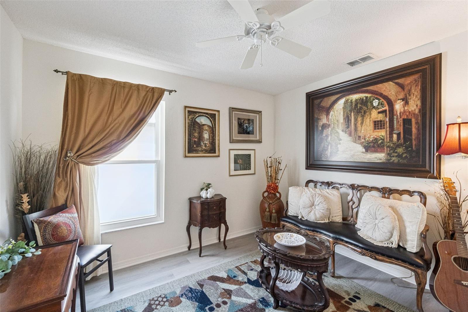 RIDGEWOOD POINTE - Residential