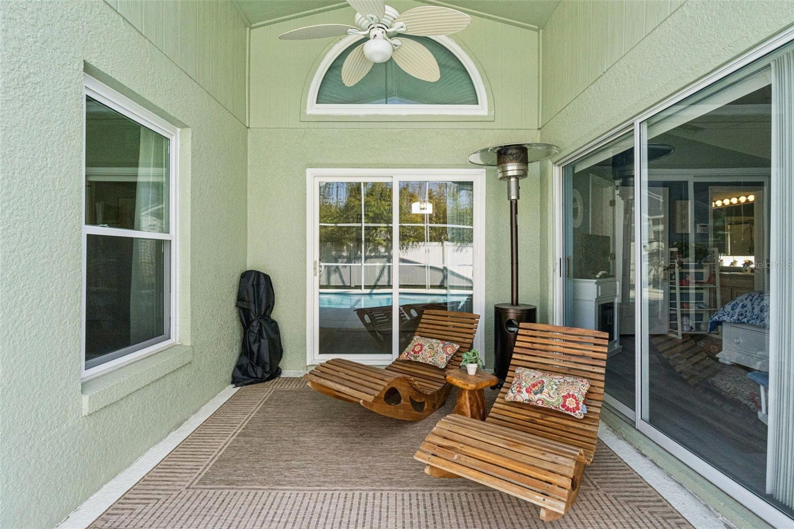 RIDGEWOOD POINTE - Residential