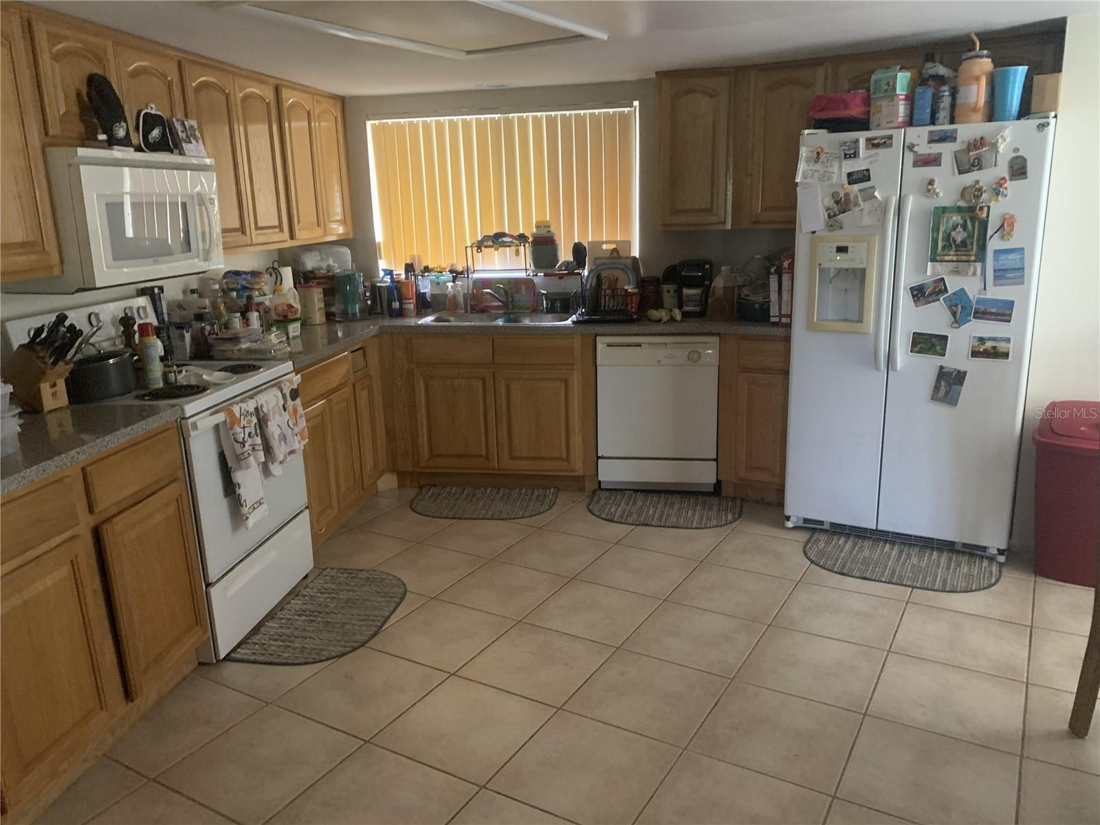 1064 LOTUS PARKWAY 915
