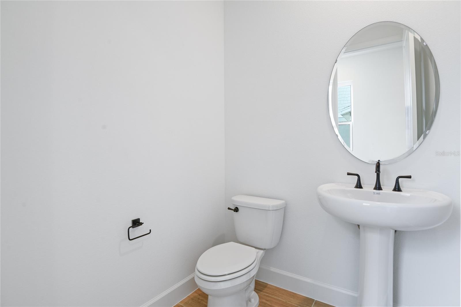 1675 CROOKED CREEK STREET