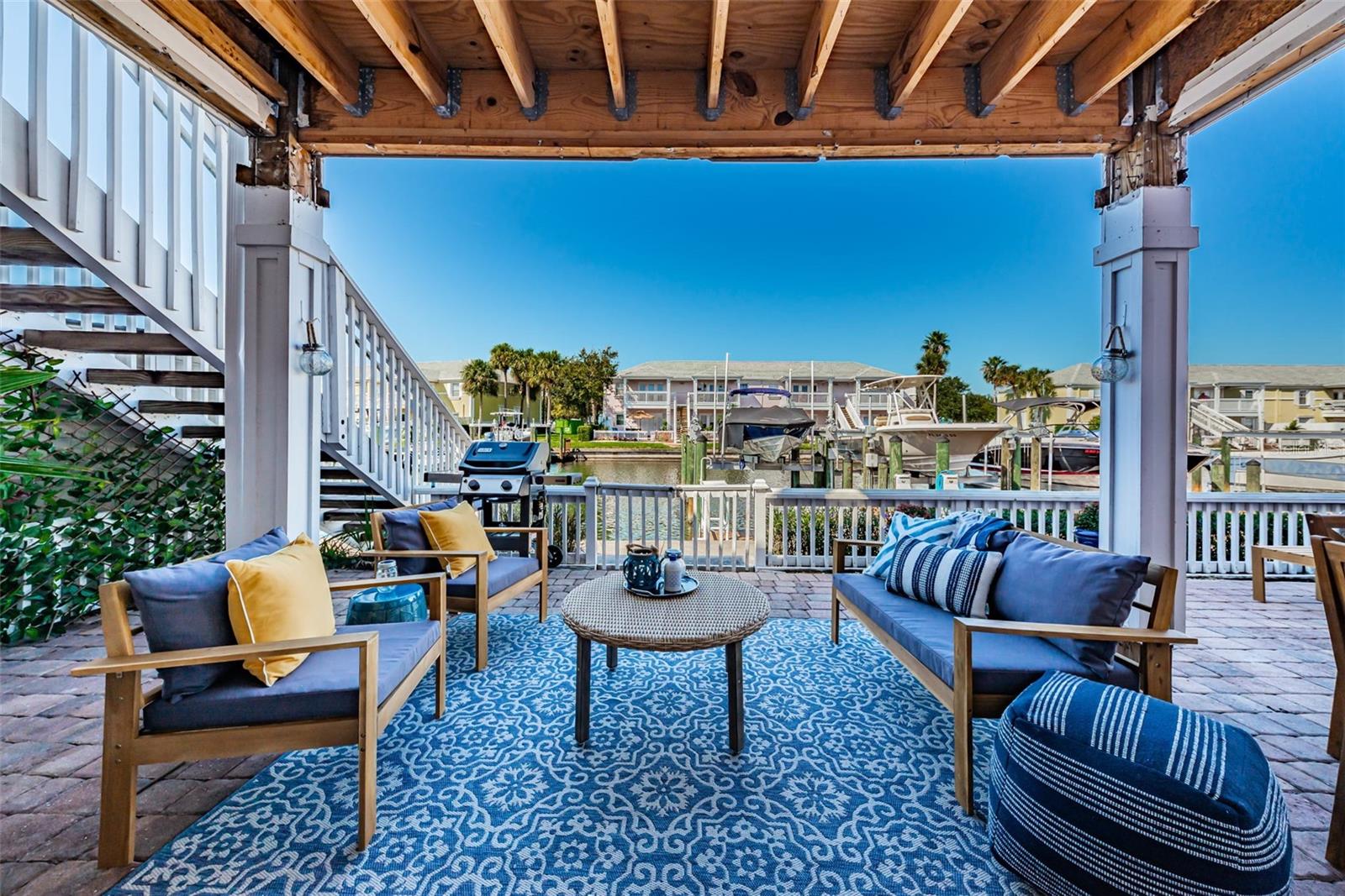 WATERSIDE AT COQUINA KEY SOUTH - Residential