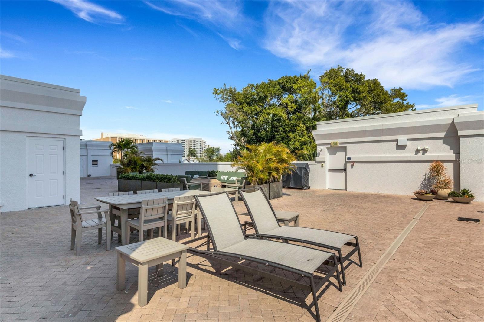 KANAYA - Residential