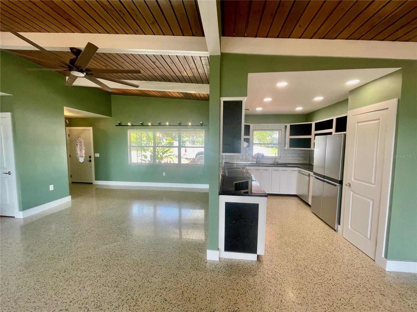 EAST LAKE PARK UNIT ONE - Residential