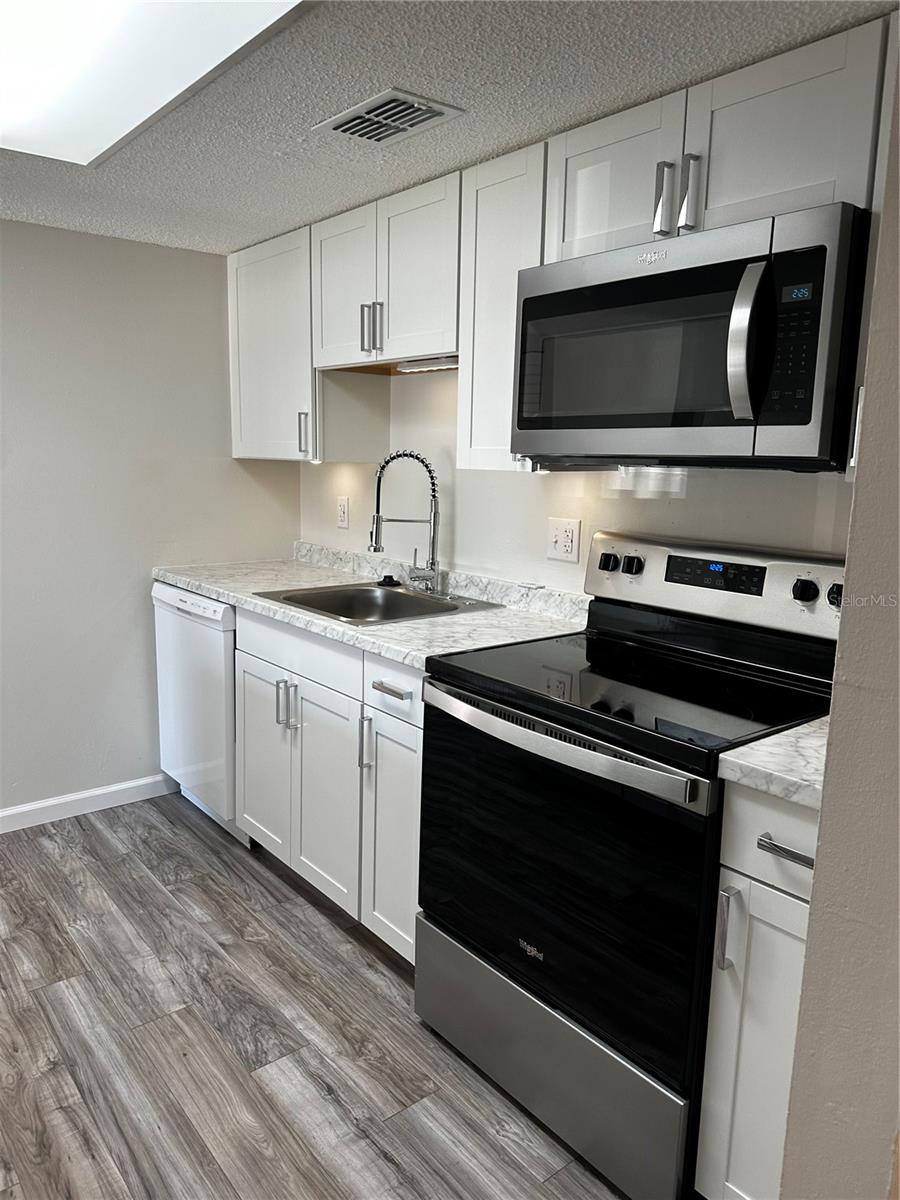 GARDENS OF FOREST LAKES CONDO THE - Residential Lease