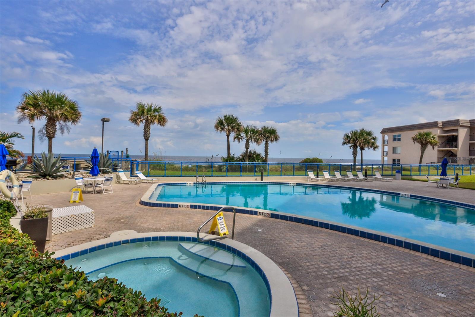 Ebb Tide Condo - Residential