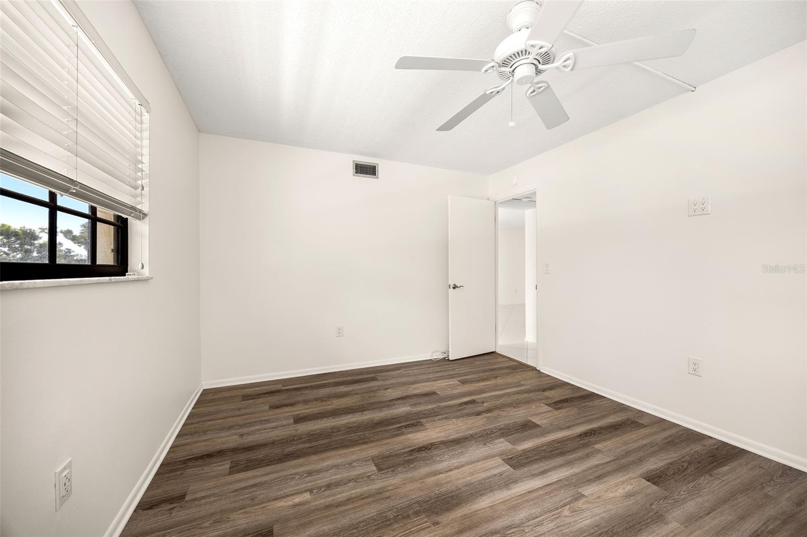 MOUNT DORA SOUTHERN OAKS CONDO - Residential Lease