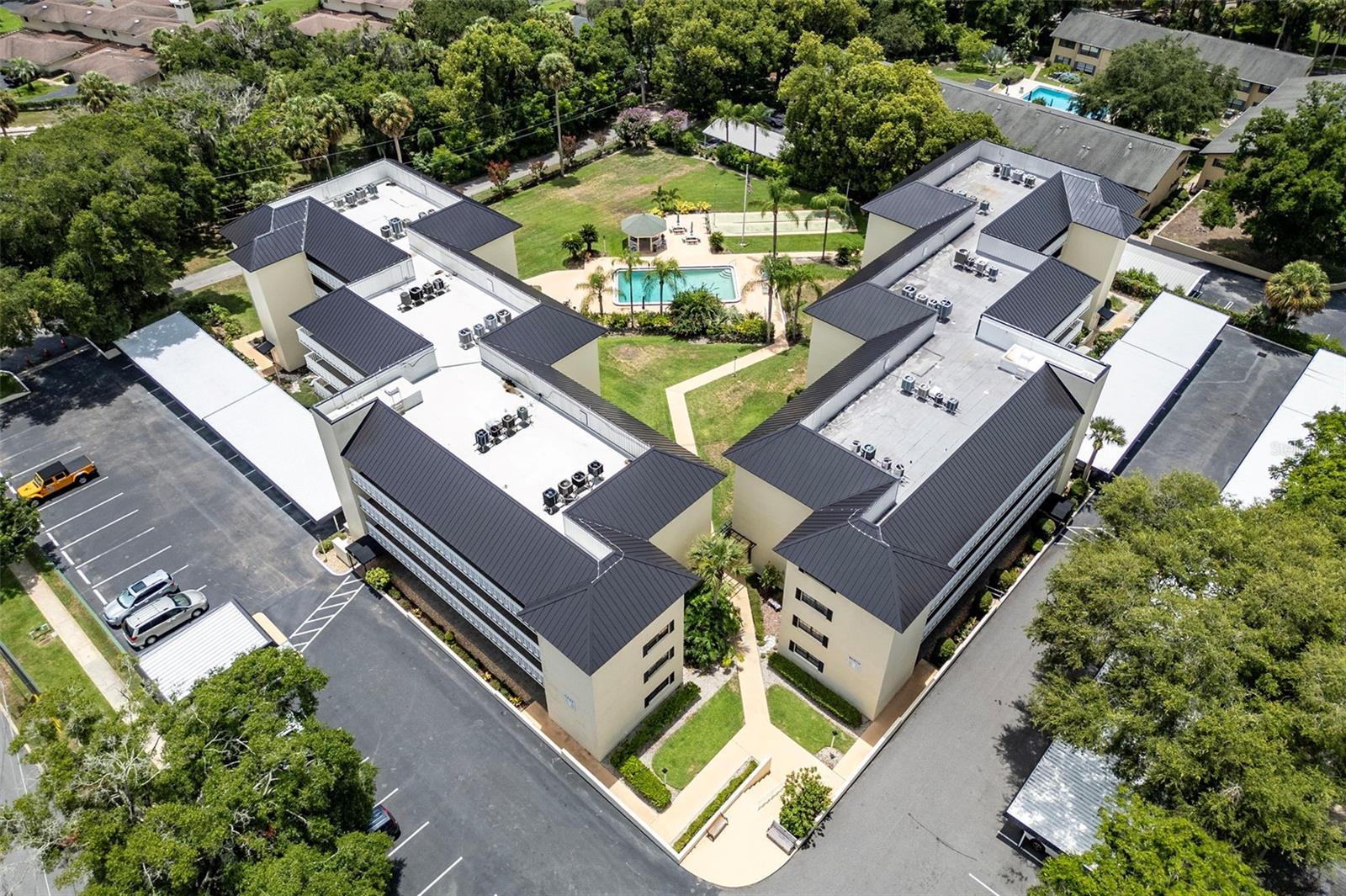 MOUNT DORA SOUTHERN OAKS CONDO - Residential Lease