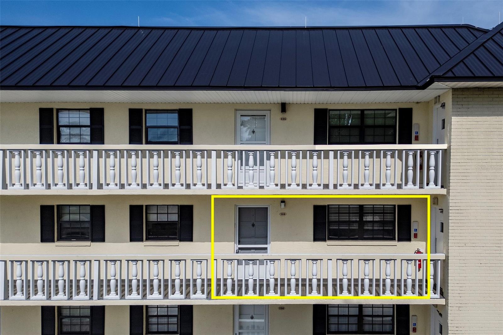 MOUNT DORA SOUTHERN OAKS CONDO - Residential Lease